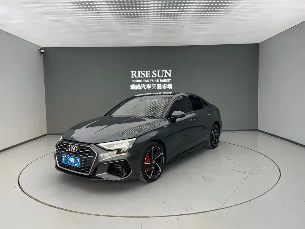 Audi A3 2021 из CN, фото 1