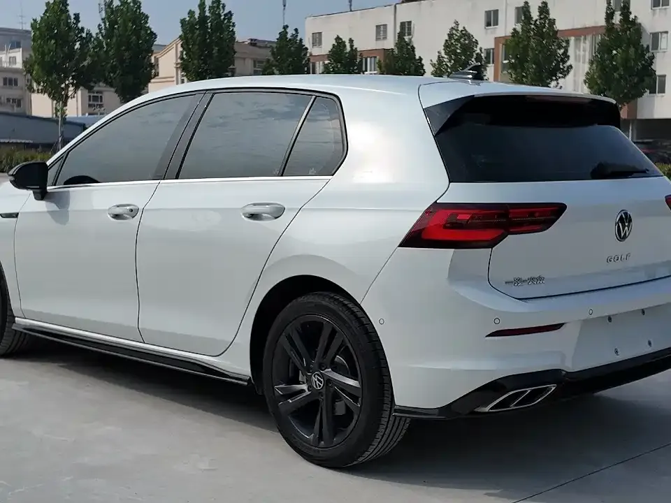 Volkswagen Golf 2022 из CN, фото 4