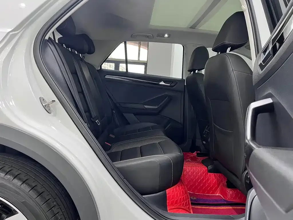 Volkswagen T-Roc 2021 из CN, фото 7