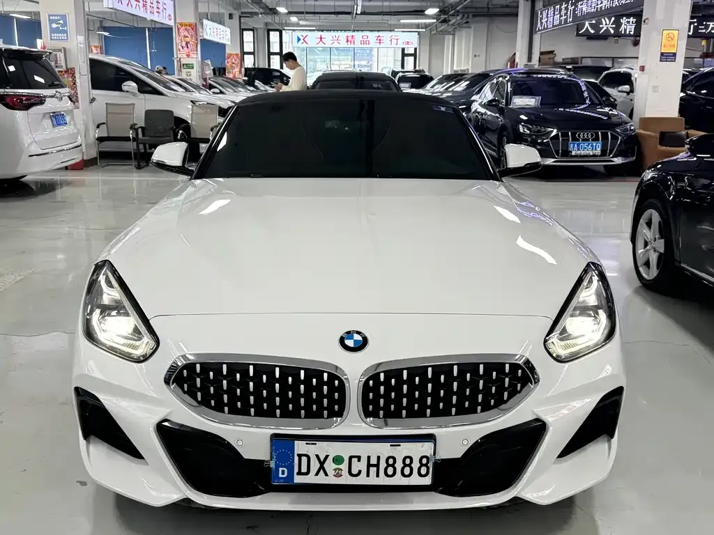 BMW Z4 2023 из CN, фото 2