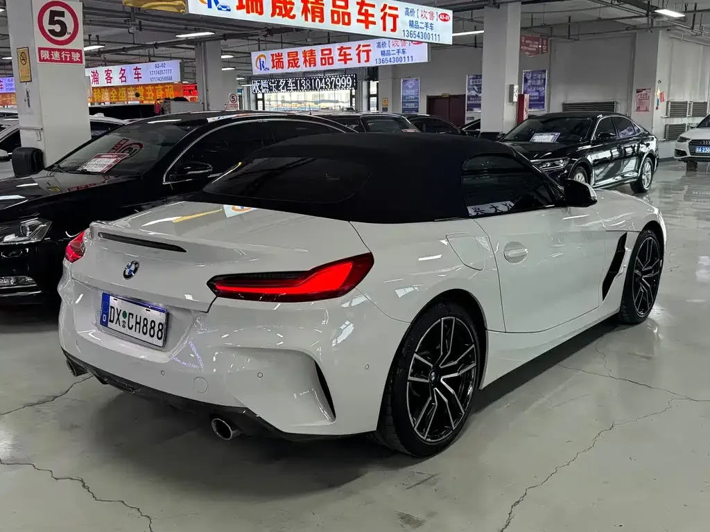 BMW Z4 2023 из CN, фото 6