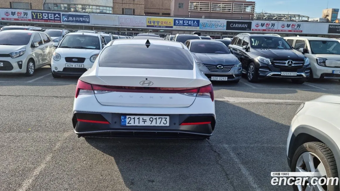 Hyundai AVANTE 2024 из KR, фото 4