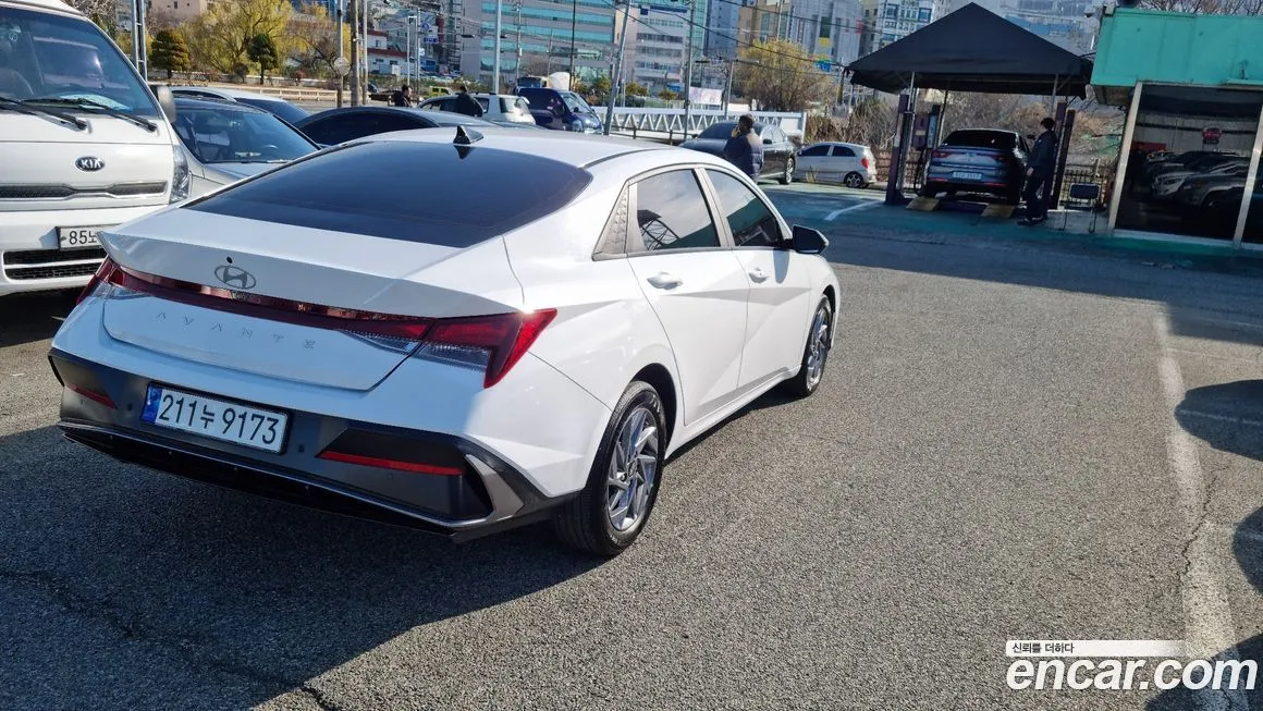 Hyundai AVANTE 2024 из KR, фото 6