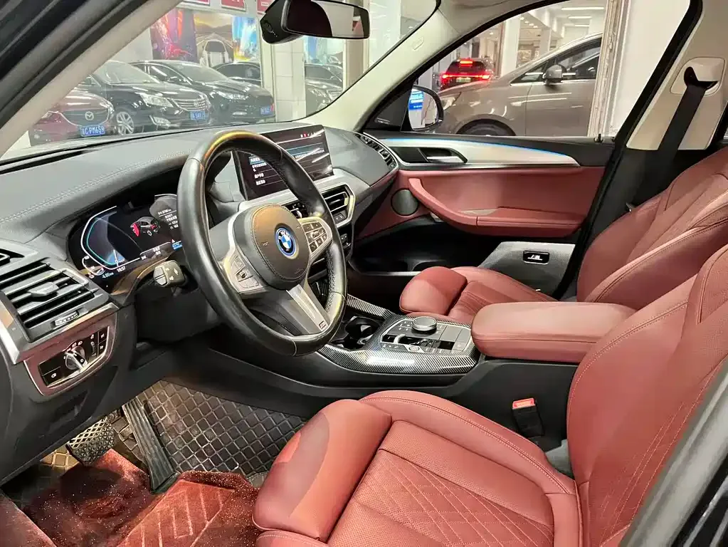 BMW iX3 2023 из CN, фото 4