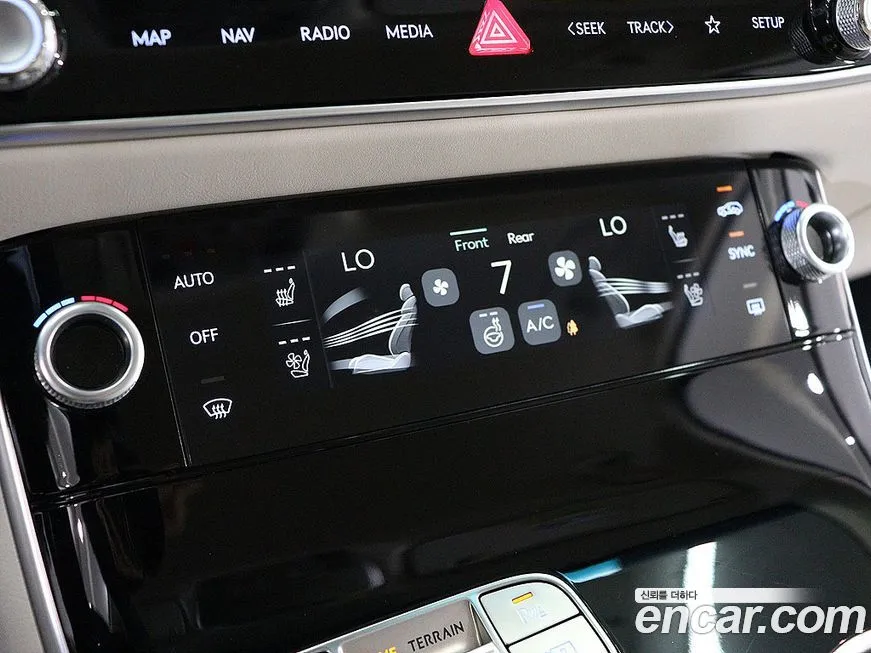 Genesis GV70 2025 из KR, фото 9