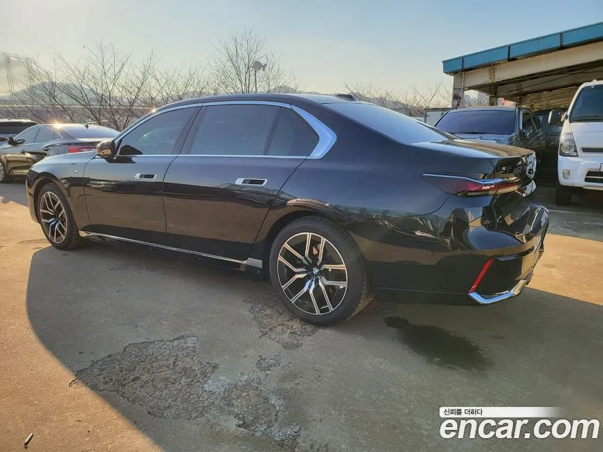 BMW 7-Series 2025 из KR, фото 6