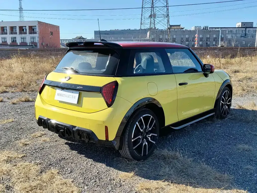 MINI JCW (John Cooper Works) 2025 из CN, фото 10