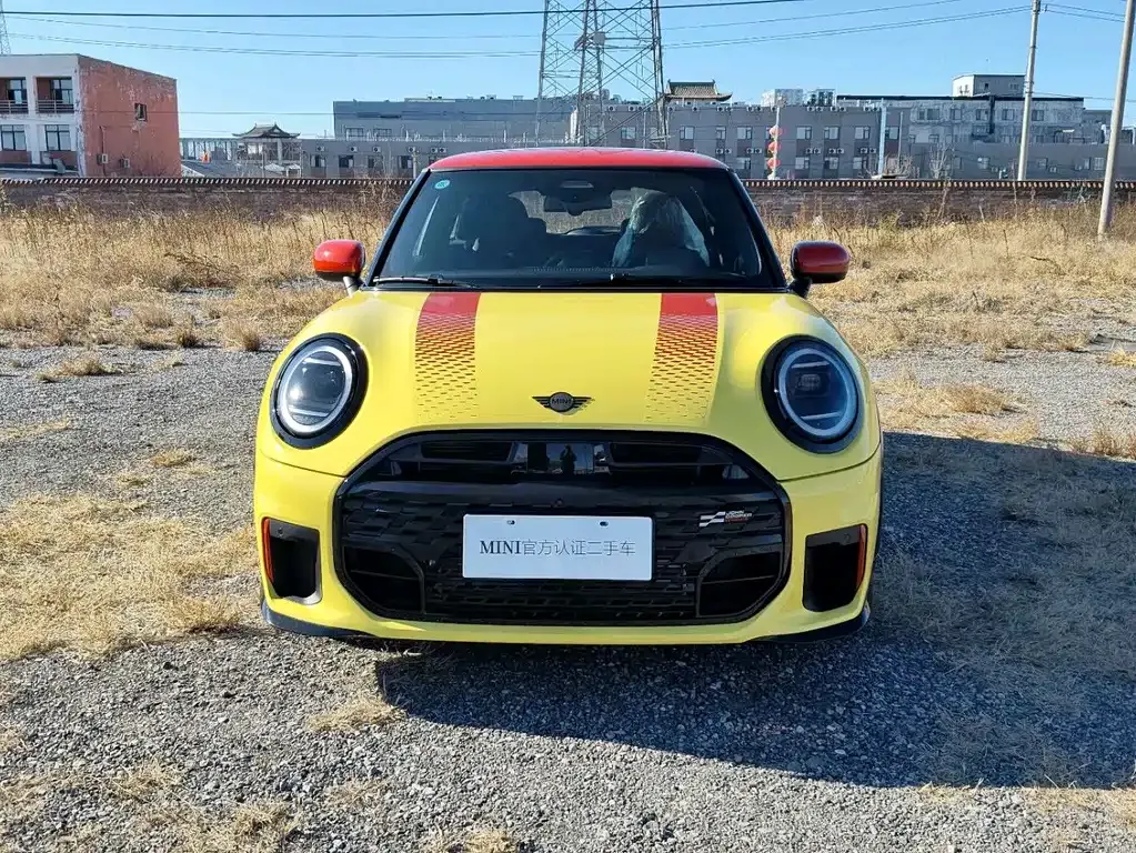 MINI JCW (John Cooper Works) 2025 из CN, фото 2
