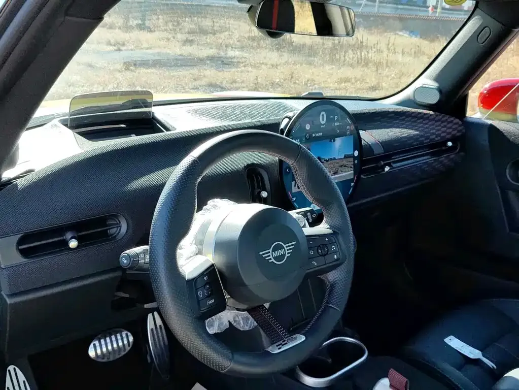 MINI JCW (John Cooper Works) 2025 из CN, фото 4