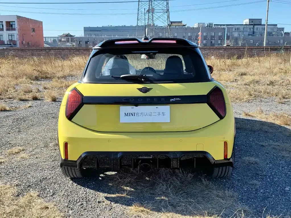 MINI JCW (John Cooper Works) 2025 из CN, фото 9