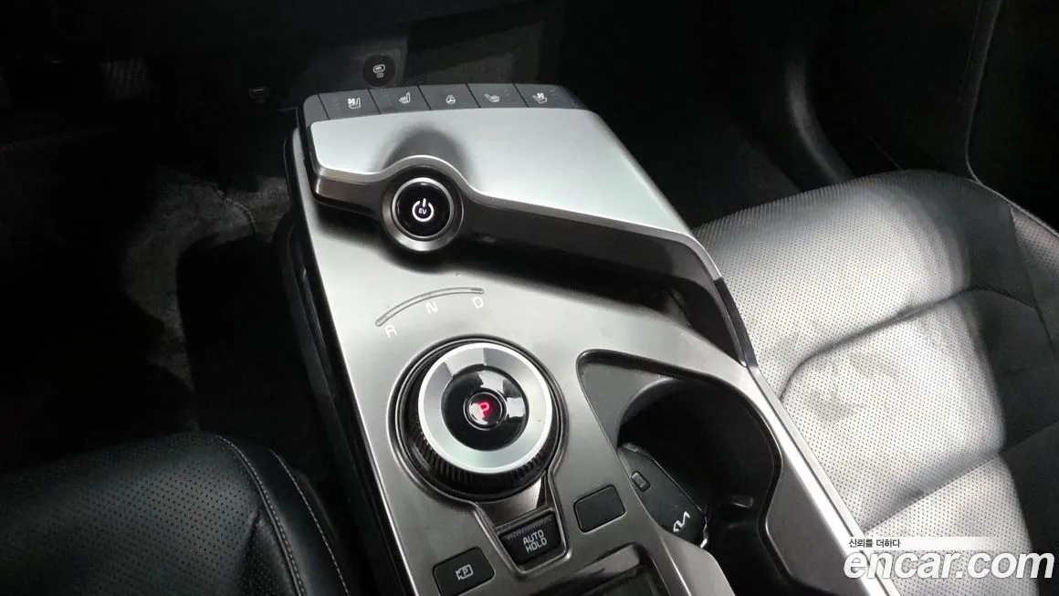 Kia EV6 — фото 9