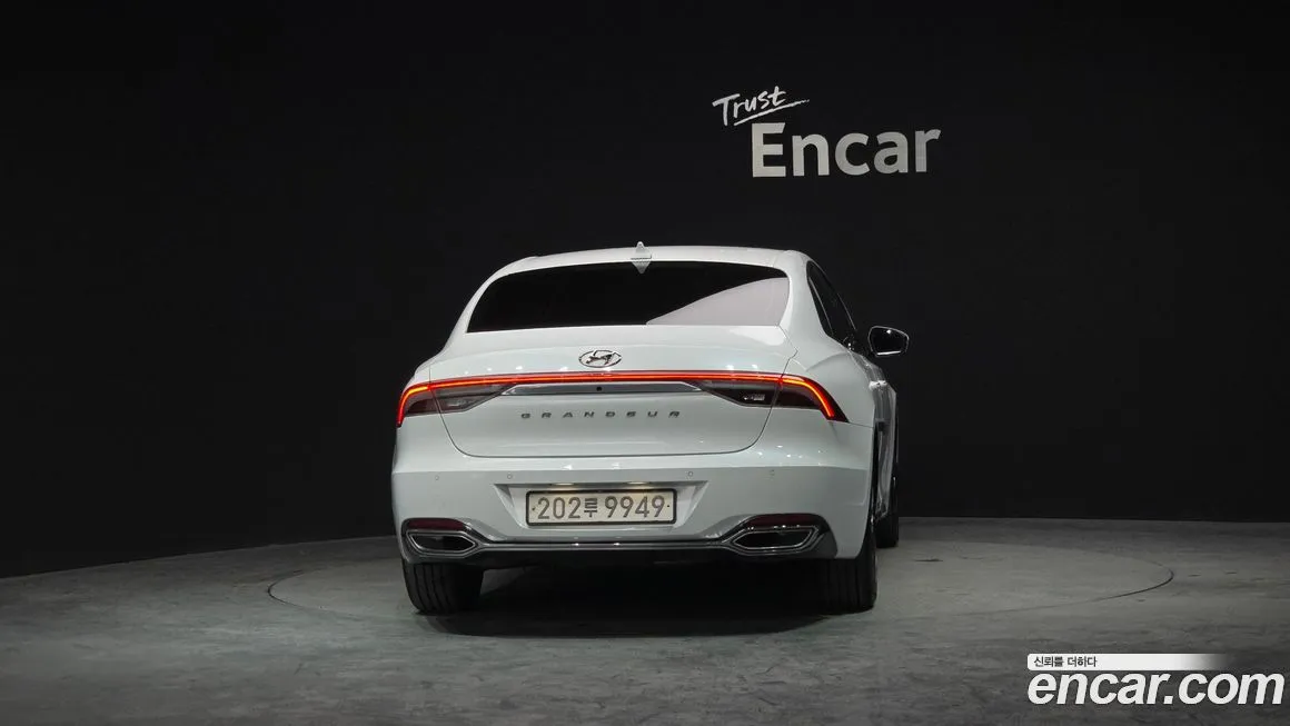 Hyundai Grandeur 2022 из KR, фото 4