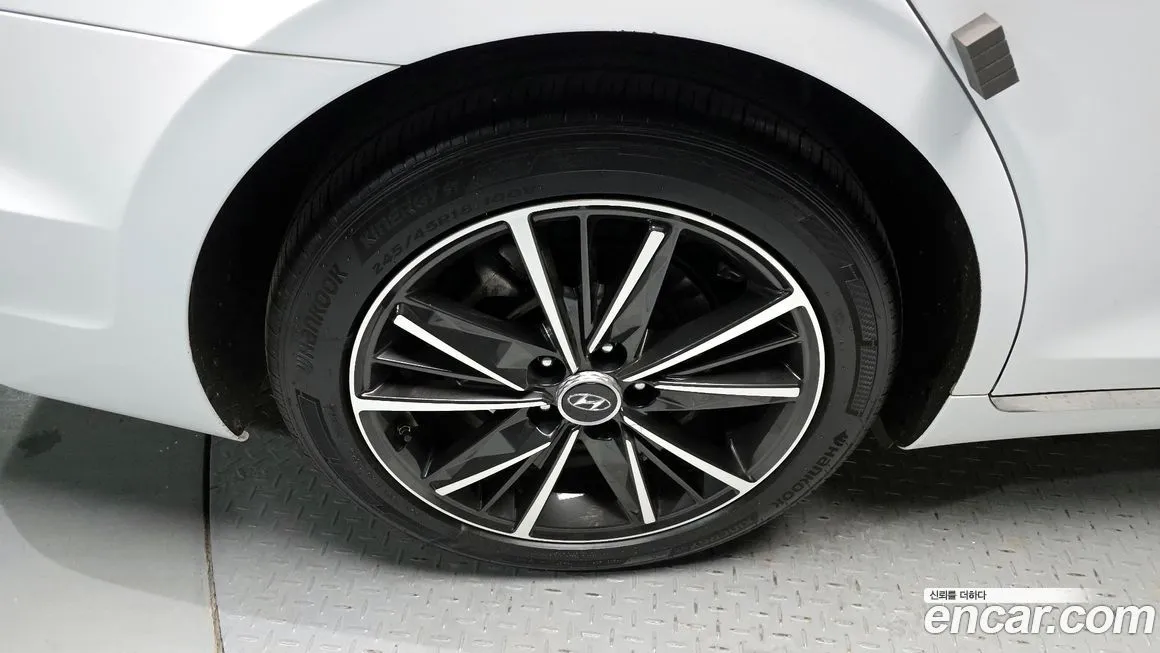 Hyundai Grandeur 2022 из KR, фото 5