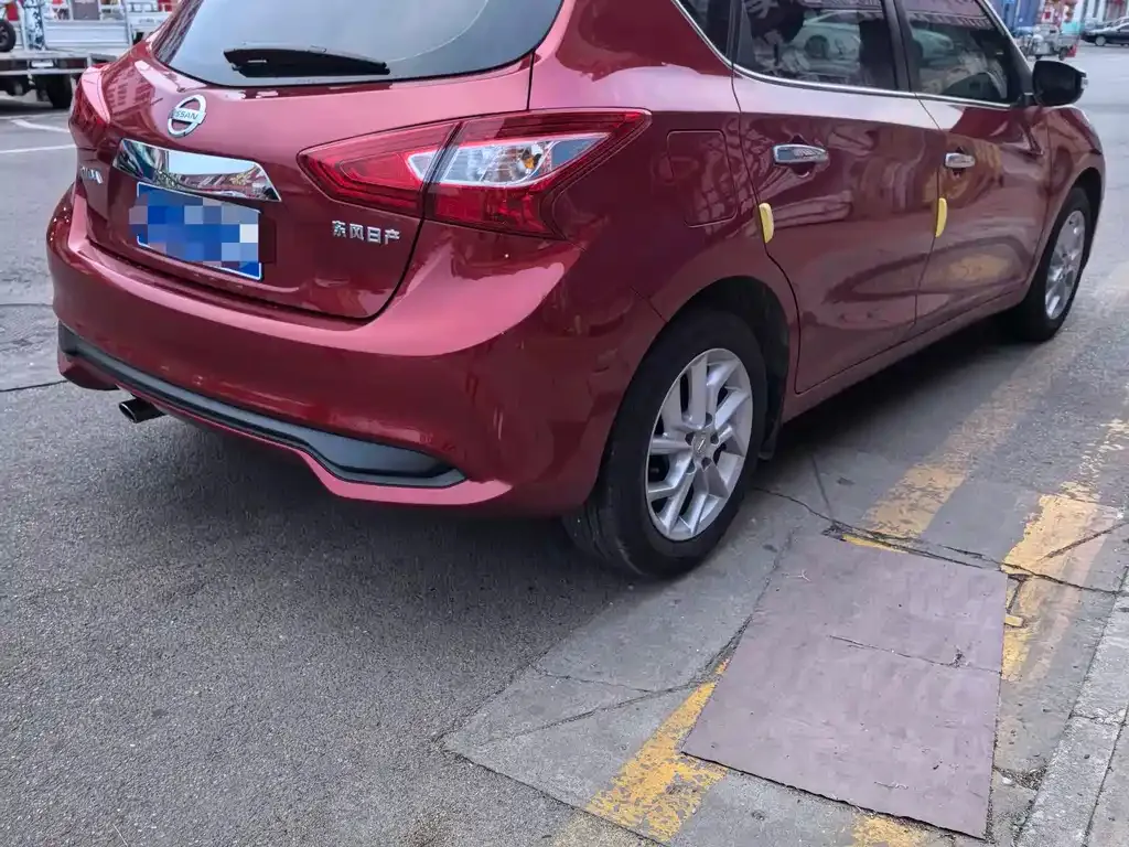 Nissan Tiida 2024 из CN, фото 3