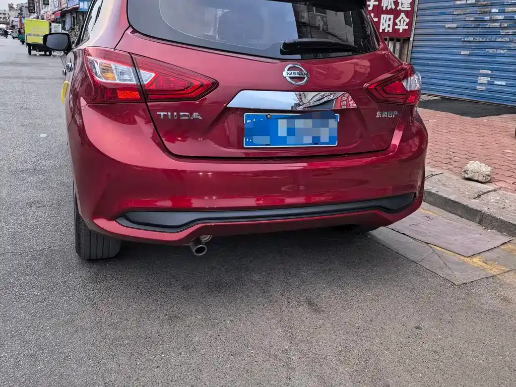 Nissan Tiida 2024 из CN, фото 4
