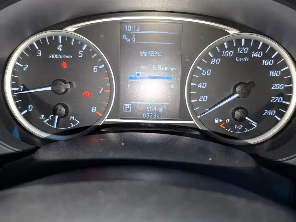 Nissan Tiida 2024 из CN, фото 9