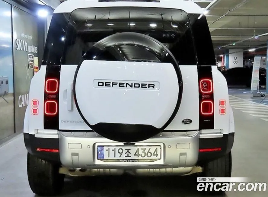 Land Rover Defender 2023 из KR, фото 5