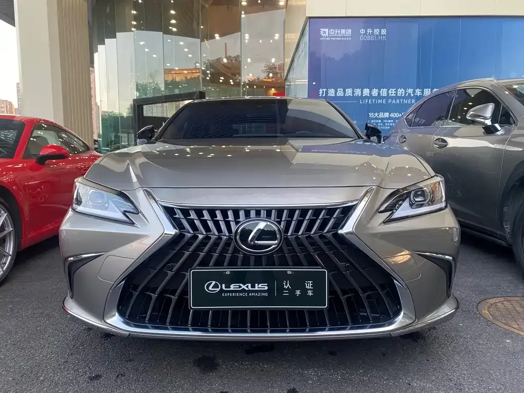 Lexus ES 2024 из CN, фото 2