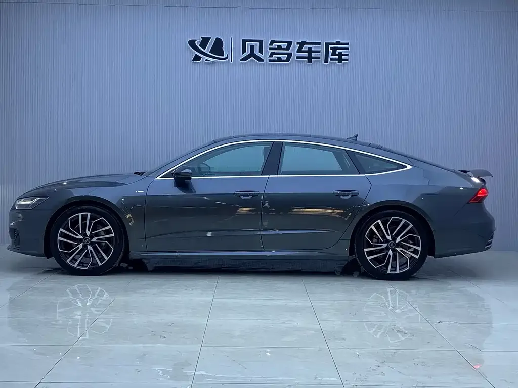 Audi A7 2024 из CN, фото 3
