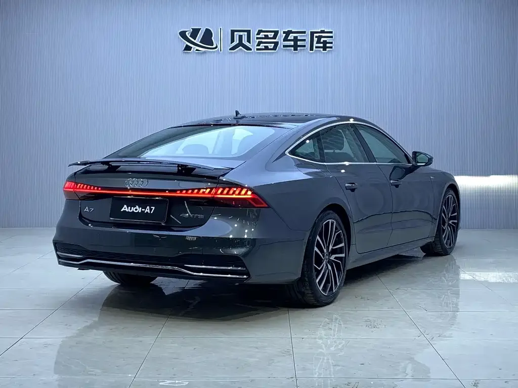Audi A7 2024 из CN, фото 5