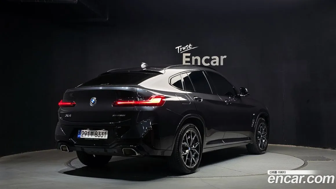 BMW X4 2023 из KR, фото 2