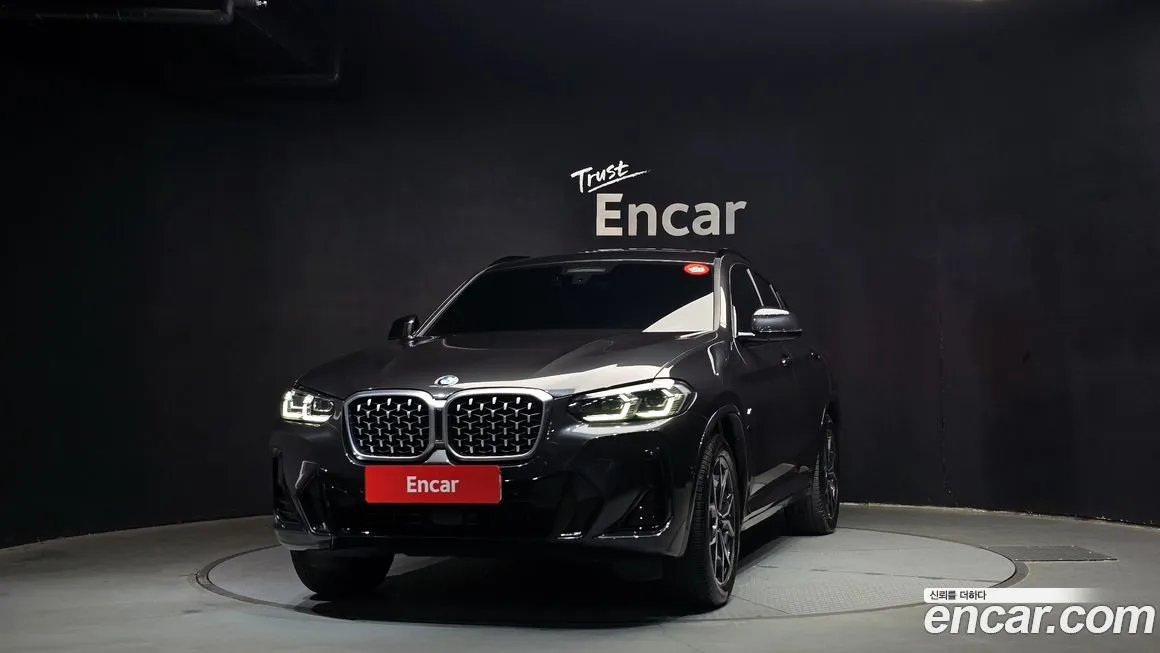 BMW X4 2023 из KR, фото 3