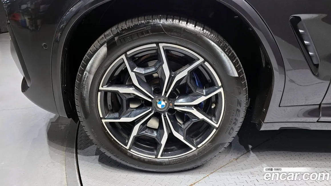 BMW X4 2023 из KR, фото 5