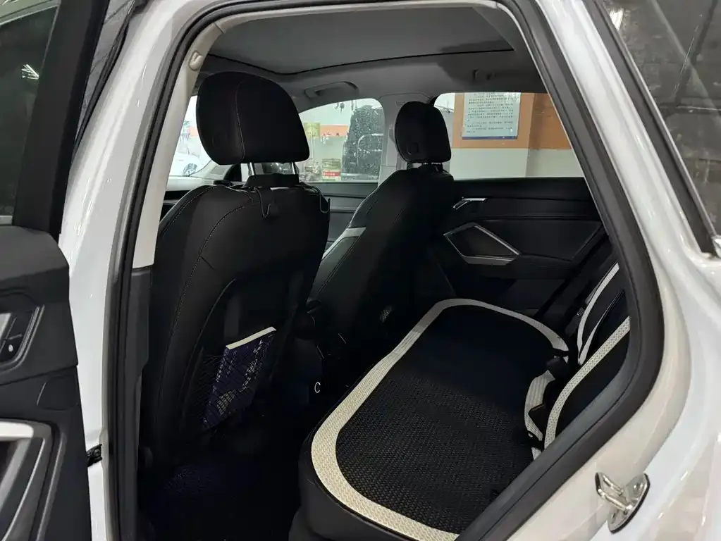 Audi Q3 2022 из CN, фото 3