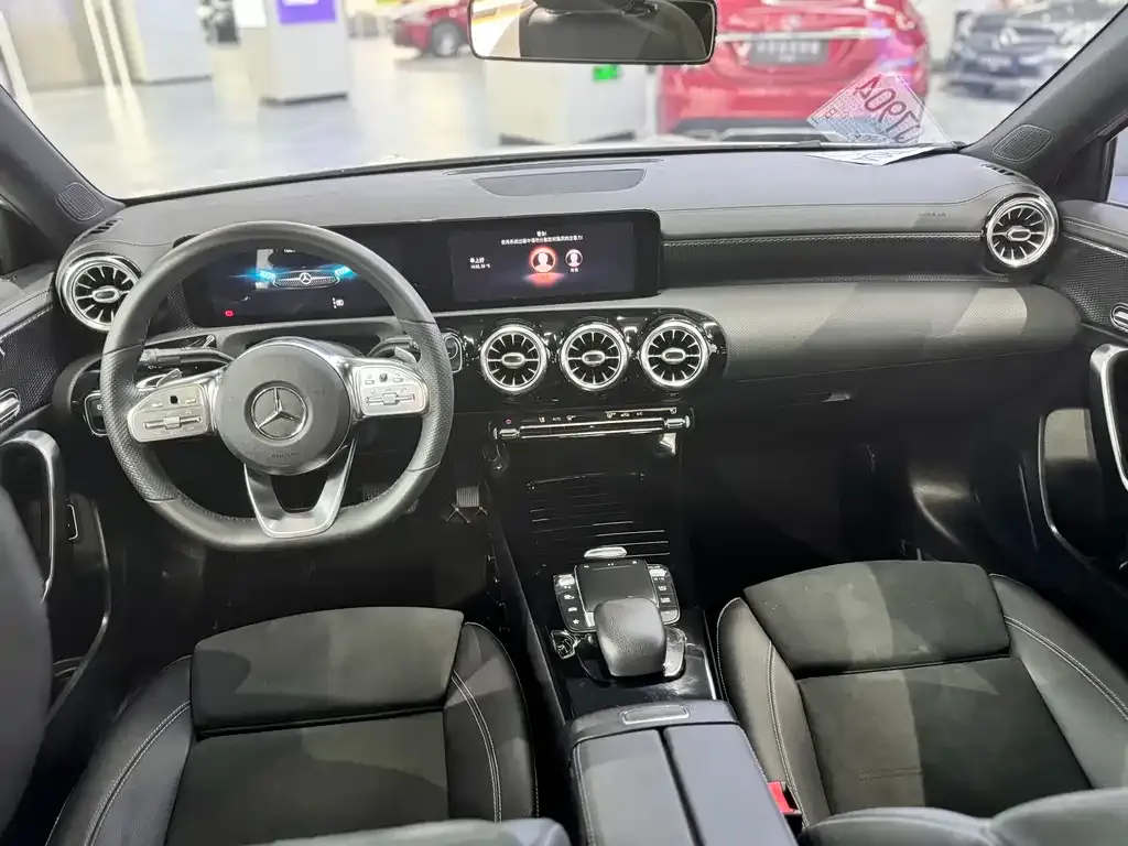 Mercedes-Benz A-Class 2023 из CN, фото 5