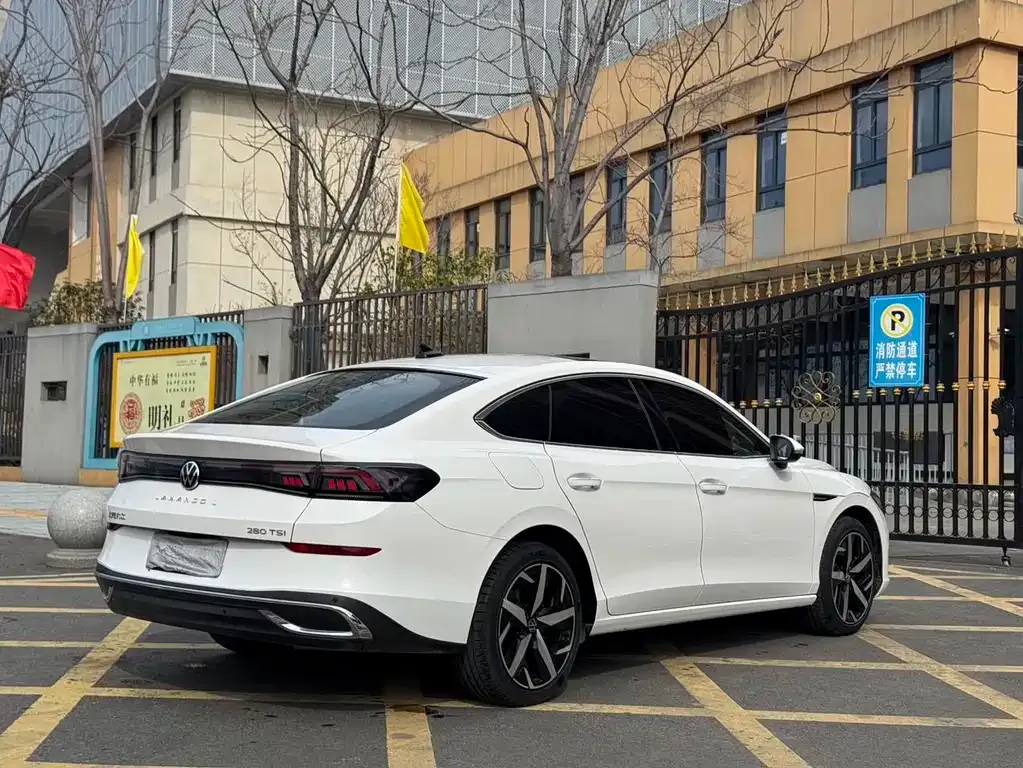 Volkswagen Lamando 2023 из CN, фото 4