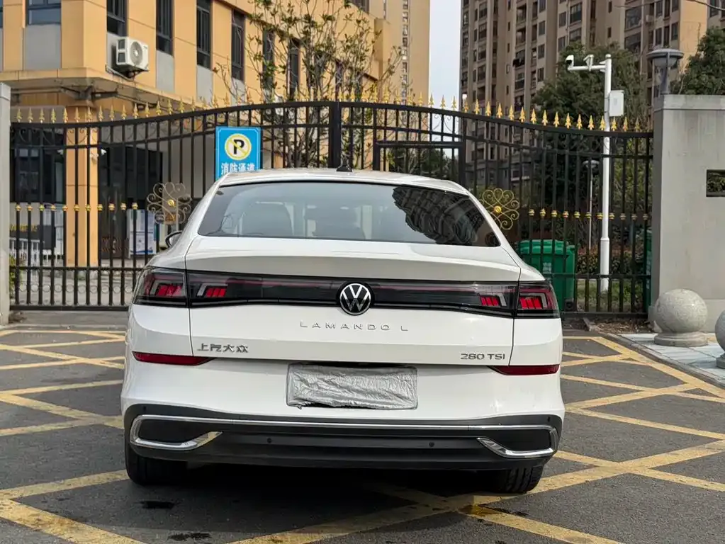 Volkswagen Lamando 2023 из CN, фото 5