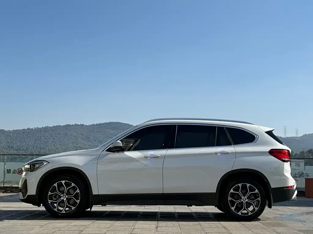 BMW X1 2022 из CN, фото 10