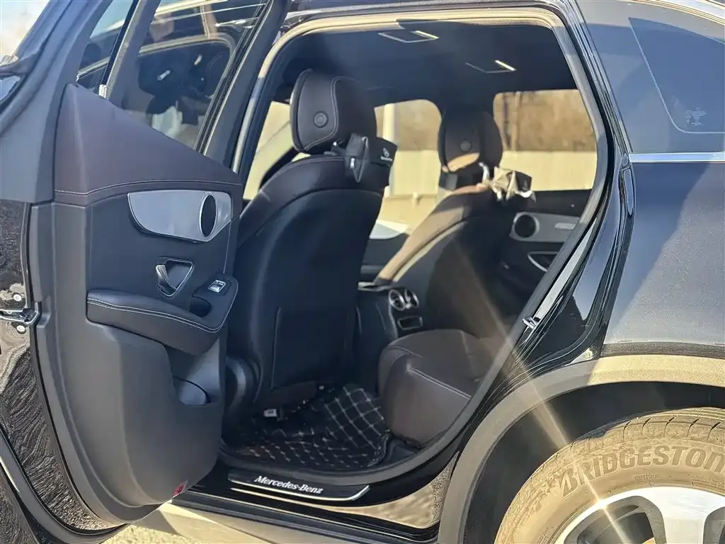 Mercedes-Benz GLC 2023 из CN, фото 8