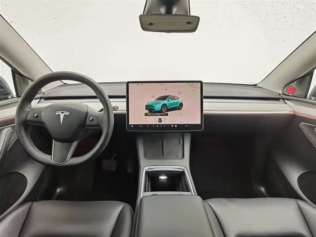 Tesla Model Y 2024 из CN, фото 5