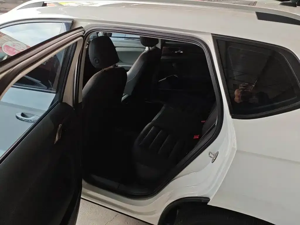 Volkswagen Tharu 2022 из CN, фото 6