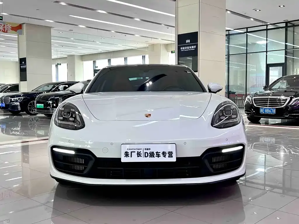 Porsche Panamera 2023 из CN, фото 2