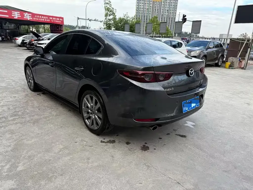 Mazda 3 Axela 2022 из CN, фото 4