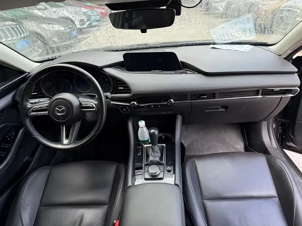 Mazda 3 Axela 2022 из CN, фото 9