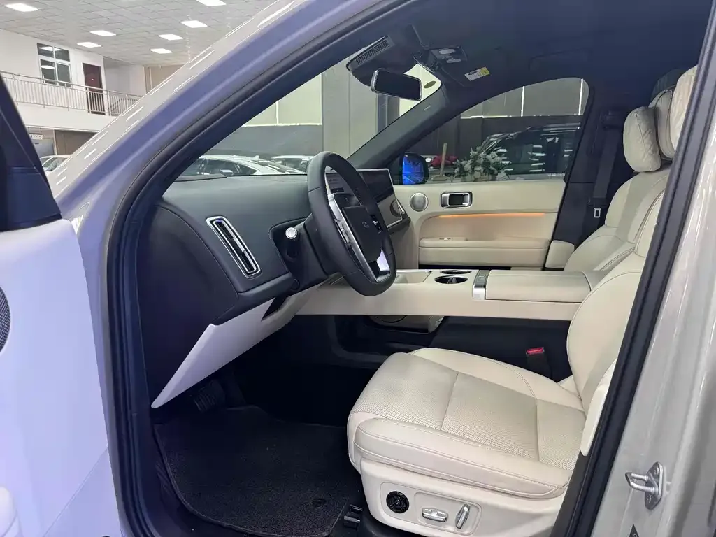 Li Auto L6 2024 из CN, фото 8