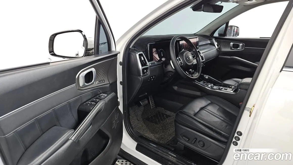 Kia Sorento — фото 10