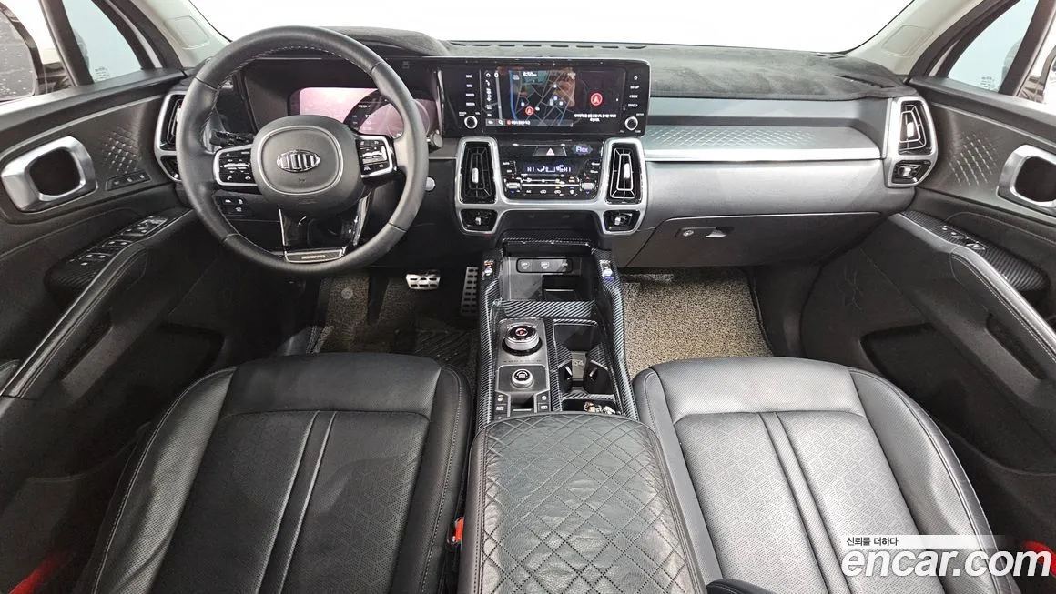 Kia Sorento — фото 7
