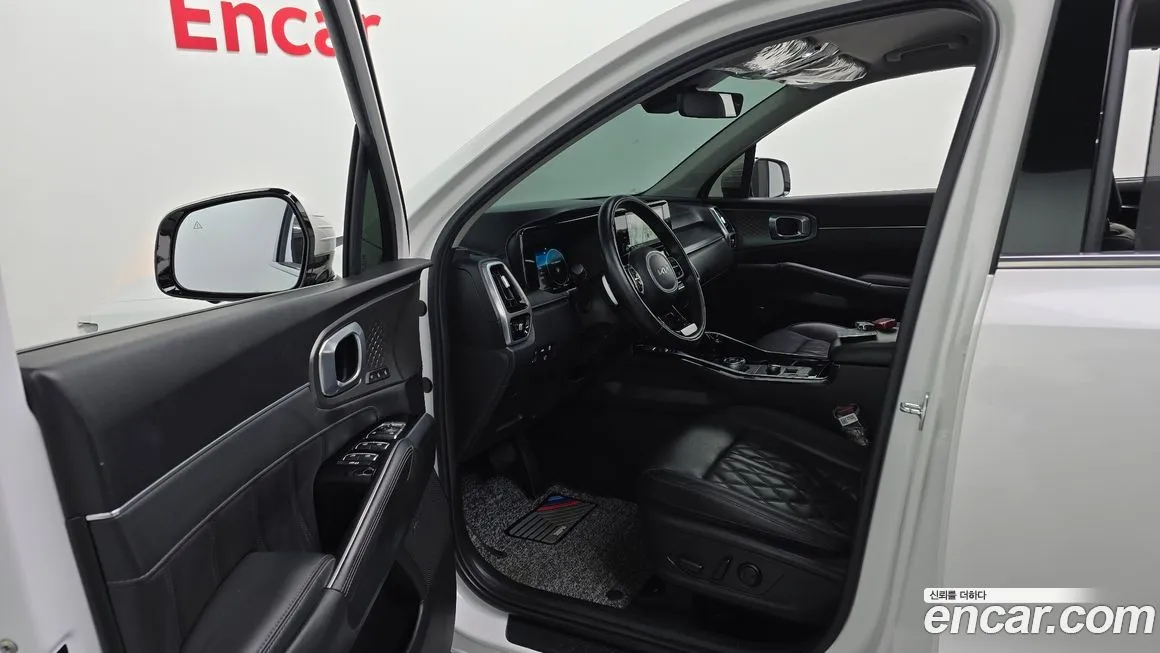 Kia Sorento — фото 10
