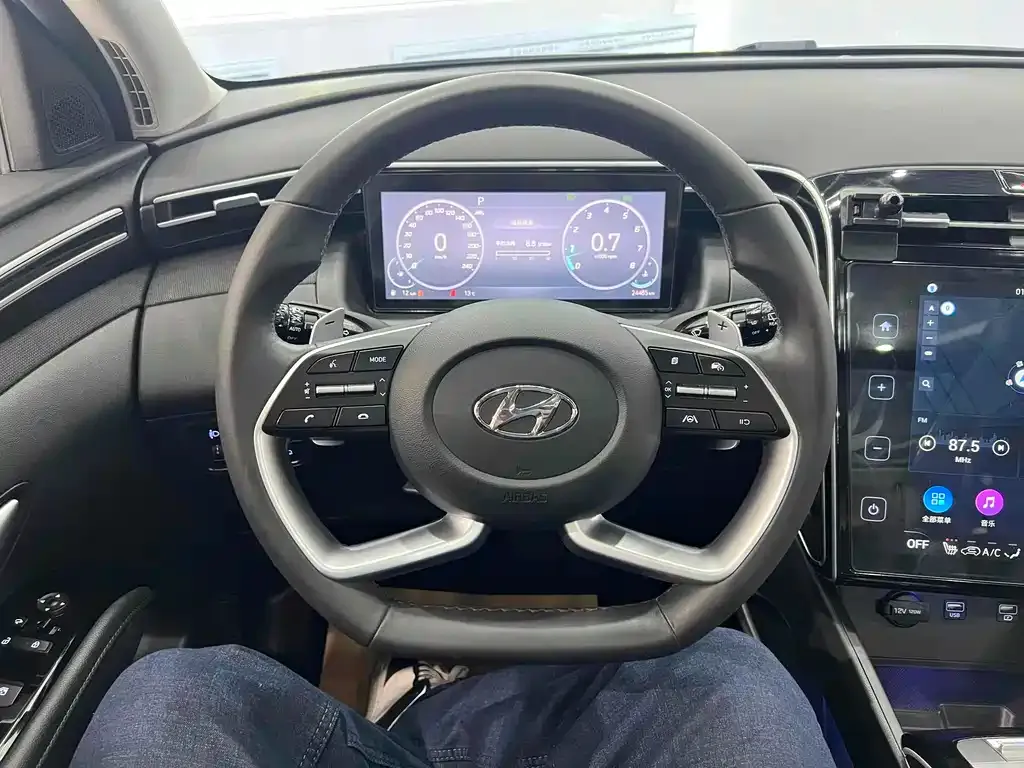 Hyundai Tucson 2022 из CN, фото 8