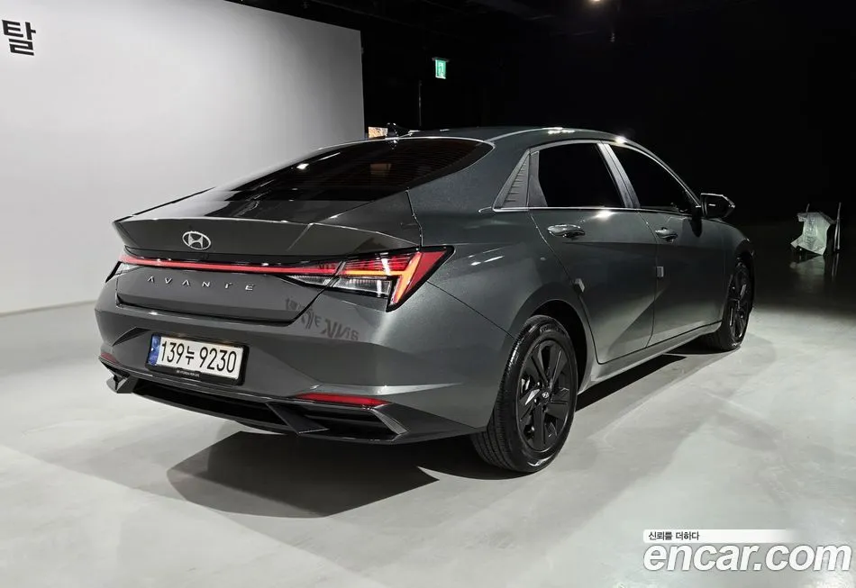 Hyundai AVANTE — фото 4