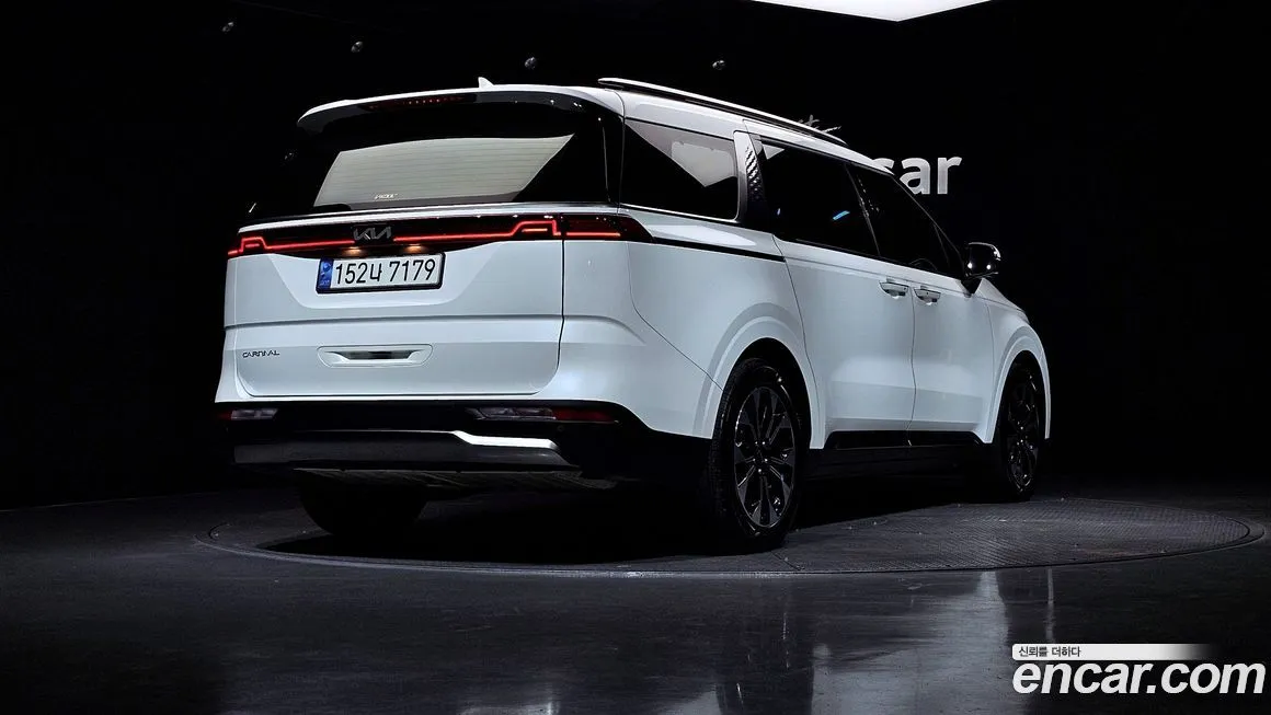 Kia Carnival 2023 из KR, фото 2