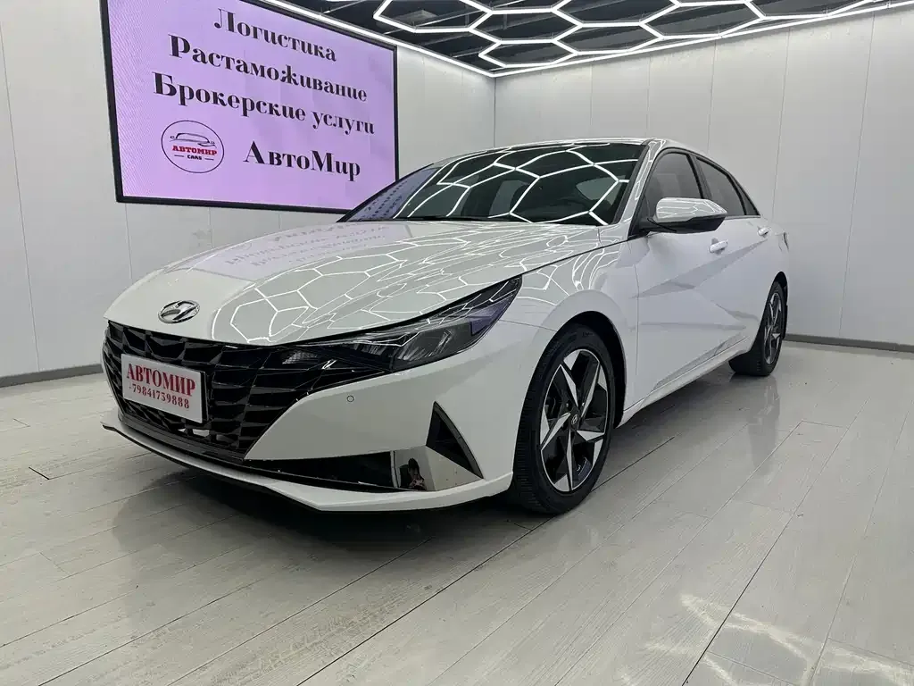 Hyundai Elantra 2022 из CN, фото 1