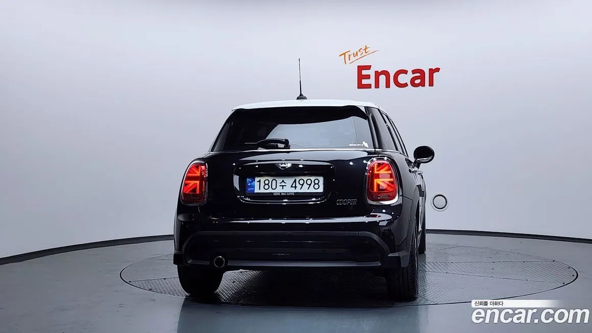 Mini Cooper 2023 из KR, фото 4