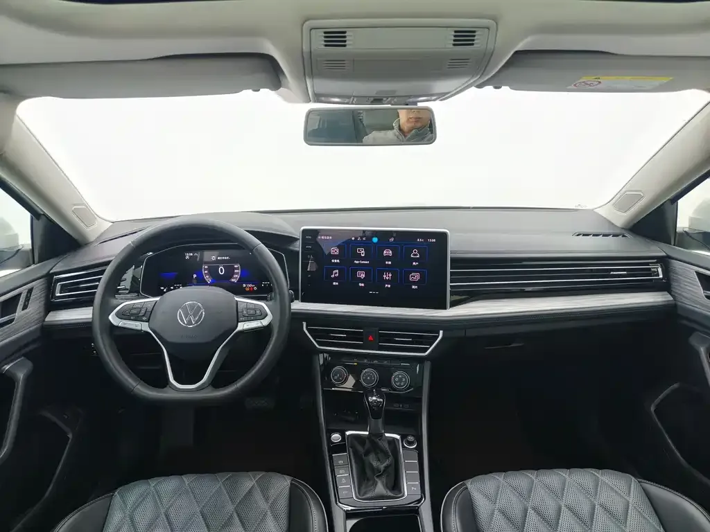 Volkswagen Sagitar 2023 из CN, фото 9
