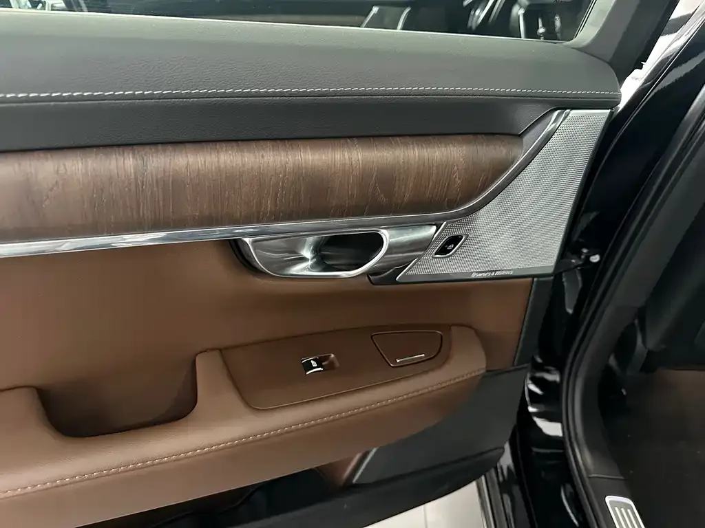 Volvo S90 2024 из CN, фото 10