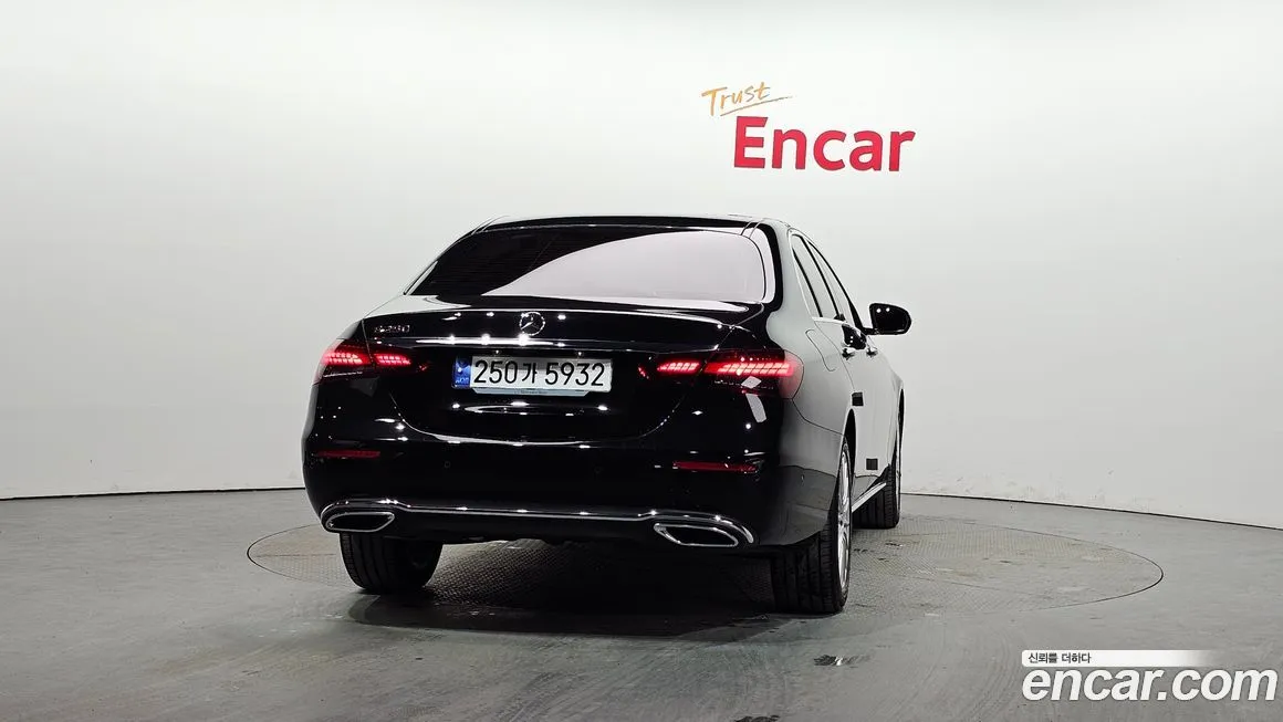 Mercedes-Benz E-Class 2023 из KR, фото 4